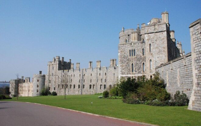 Windsor Oxford Cotswold Private Tour Including Admissions - Tour Experience