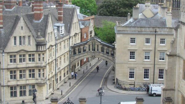 Windsor Oxford Cotswold Private Tour Including Admissions - Oxford Walking Tour and Cotswold Experience