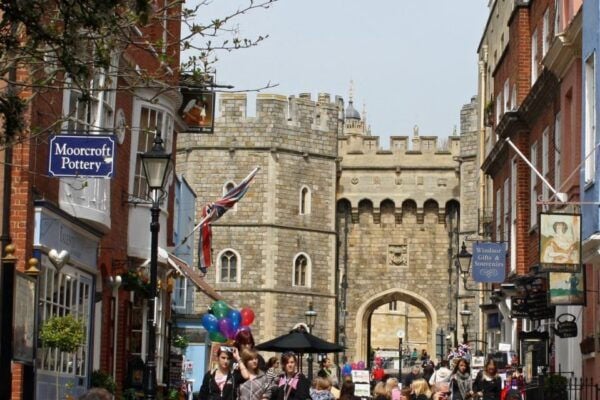 Windsor: Quirky Self-Guided Smartphone Heritage Walks - Walk at Your Own Pace and Level of Interest