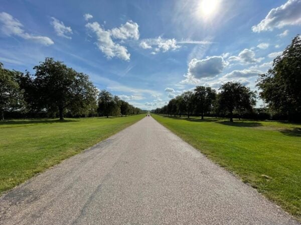 Windsor: Self-Guided Windsor Walk With Mobile App - Royal Family Influence