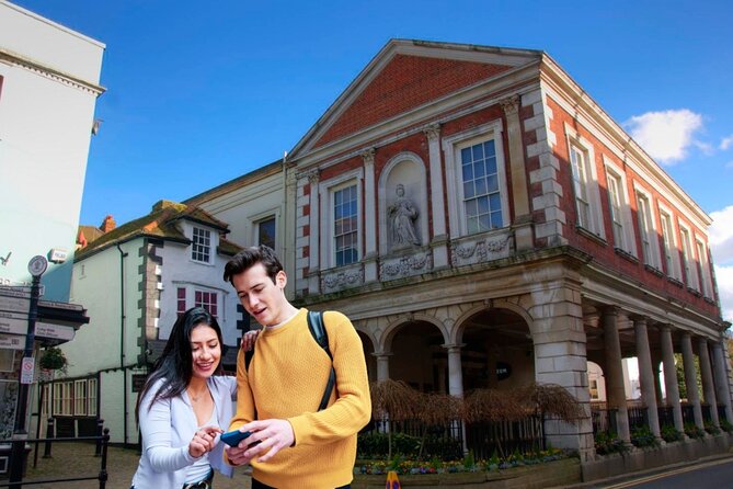 Windsor: Walking Adventure & Interactive Treasure Hunt - Whats Included