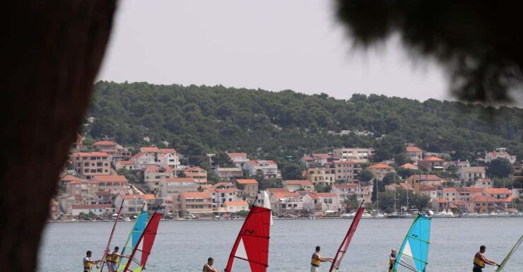 Windsurfing and Sailing School With Professional Instructors - Good To Know
