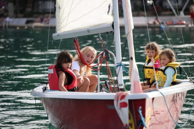 Windsurfing and Sailing School With Professional Instructors - Experience and Environment