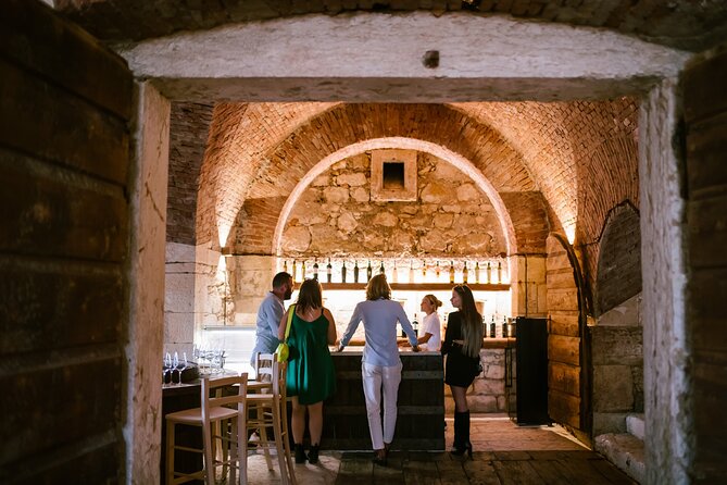 Wine and Food Experience in the Austrian Fort in Pastrengo - Location and History
