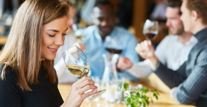 Wine and Food Tasting Tour in Hamburg Old Town - Important Information and Restrictions