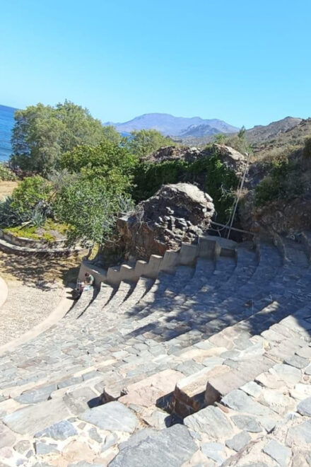 Wine and Paint by the Sea - Getting There