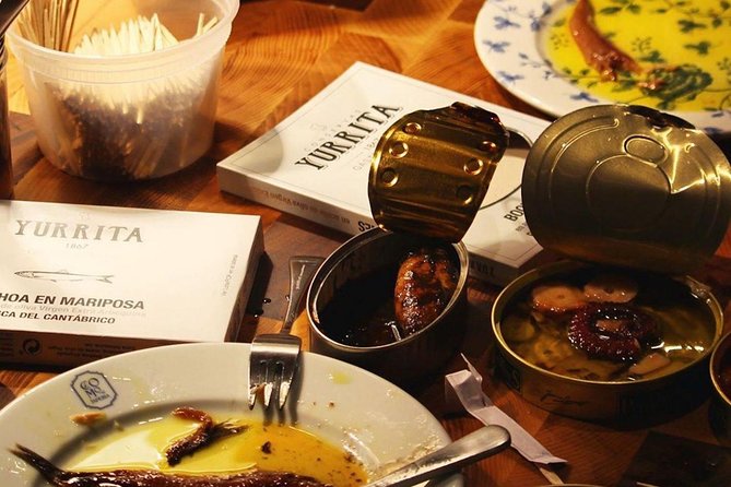 Wine and Tapas in Madrid : 2.5 Hour Exclusive Tour - Duration and Location