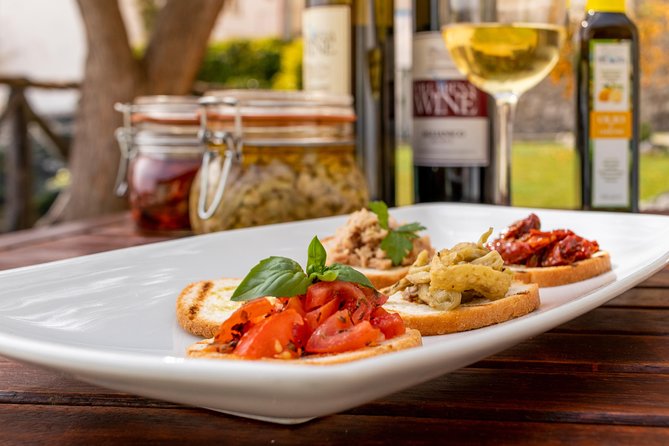 Wine & Food Tasting in Villarena - Additional Information and Policies