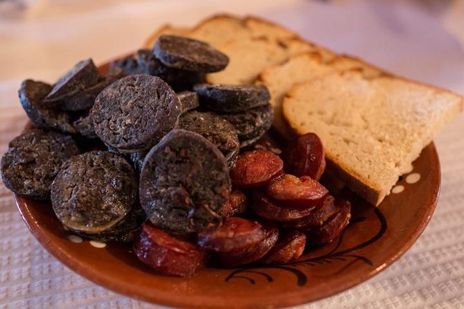 Wine & Food Tour - Group Size and Experience