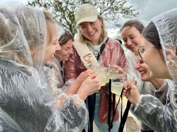 Wine Hiking JGA Gin Tour With Games and Snacks Stuttgart - Customer Feedback and Reviews