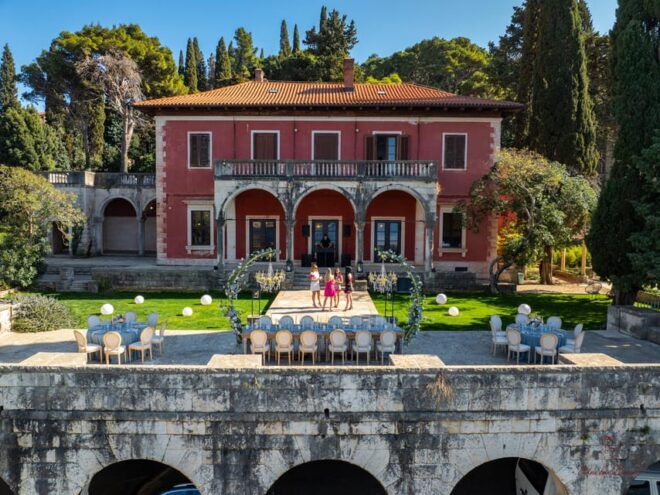 Wine Pairing (3 Glasses) With Snack and Museum Tour - Tips for an Enjoyable Visit