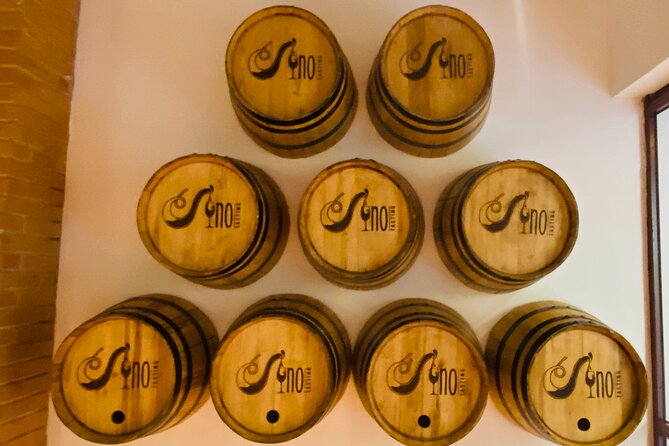 Wine Tasting and Pairing Class Guided Tour in Florence - Meeting and Pickup Details