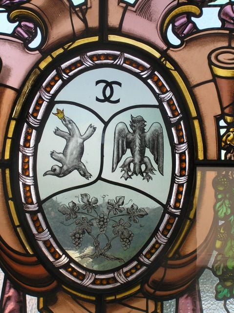 Wine Tasting, Cannes, Coco Chanel, Perfume Factory & Grasse - Wine Tasting: Indulging in the Flavors of Château Crémat