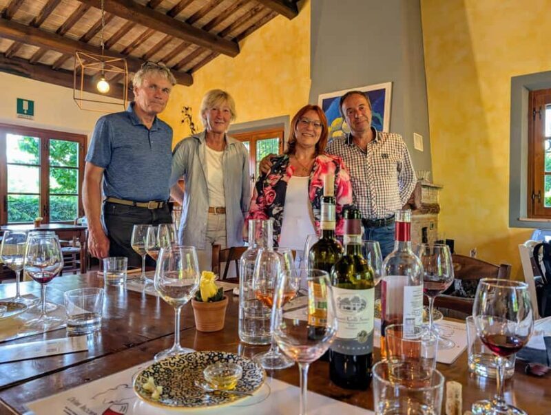 Wine Tasting - Essenza Toscana - Discover Tuscan Wine with Essenza Toscana: An Authentic Experience