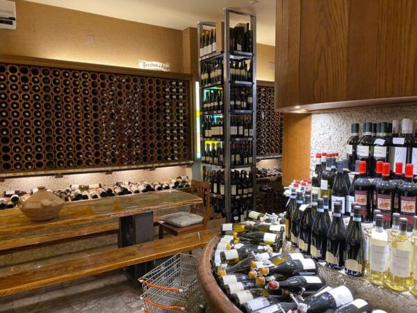 Wine Tasting Experience in Florence City Centre - Booking and Availability