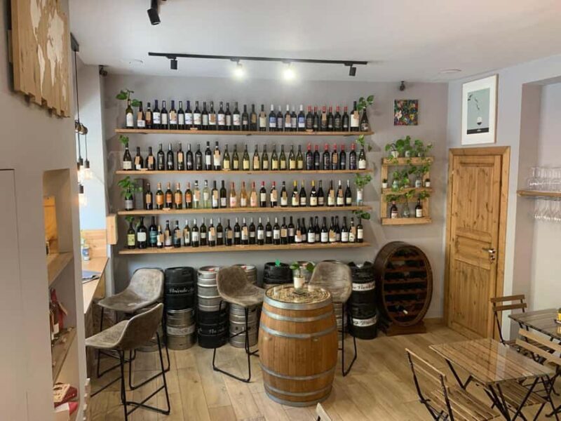 Wine Tasting Experience with Local Food Pairings in Naples - Is It Worth the Price?