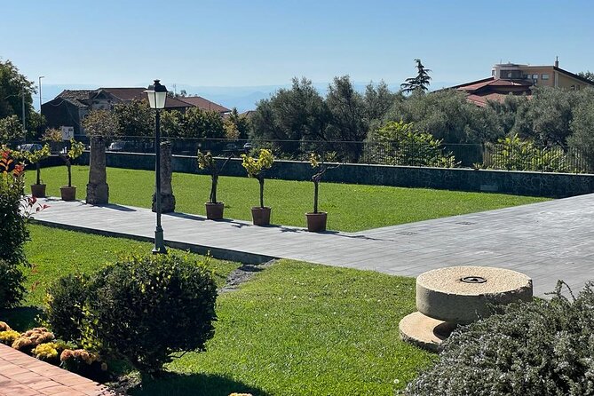 Wine Tasting in an Old Millstone - Whats Included