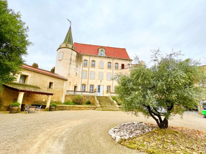 Wine Tasting in Châteauneuf Du Pape - Booking and Cancellation Policies