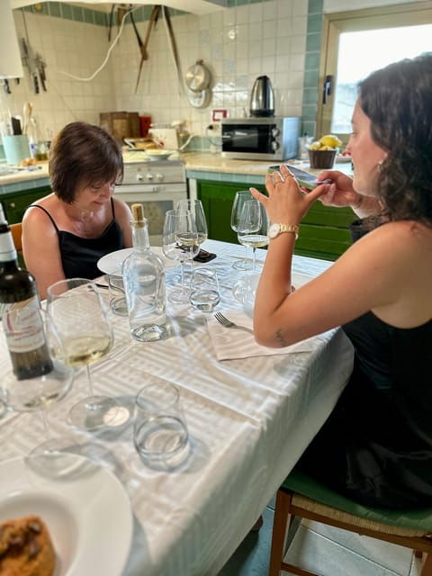 Wine Tasting in Leonarda Home in Salaparuta - Belice Valley - Wine Pairings