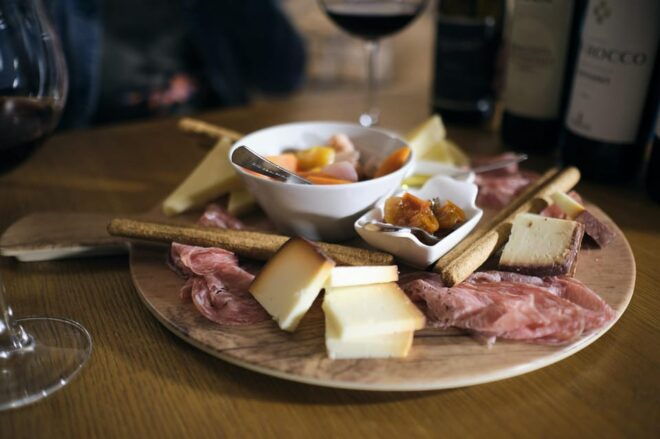 Wine Tasting in Padova City Center - Cancellation and Booking Policy