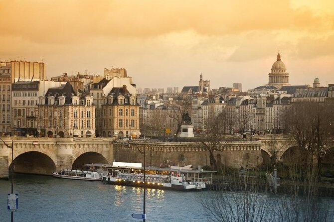 Wine Tasting In Paris - Sampling 6 Different Varietals From Renowned Regions