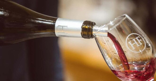 Wine Tasting - Sonhador - Language Options