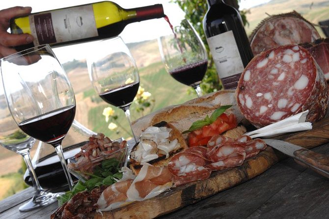 Wine Tasting Tour in Loire Valley With Castle Visits and Lunch - Traveler Experiences and Photos