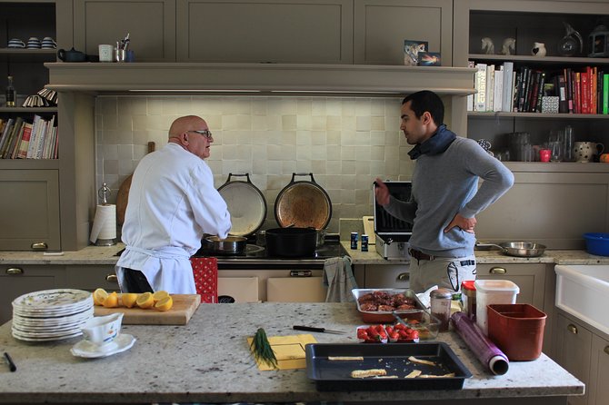 Wine Tasting Tour in Loire Valley With Castle Visits and Lunch - Pricing and Booking