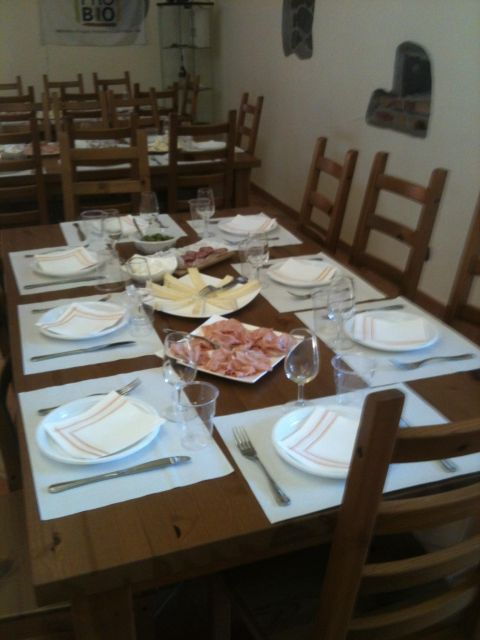 WINE TOUR AND WINE TASTING - Activity Details