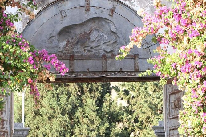 Wine Tour in the Historic Baglio Florio Adamo With Lunch - Lowest Price Guarantee