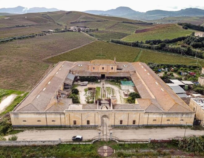Wine Tour Lunch/Dinner in the Historic Baglio Florio Adamo - Cancellation Policy