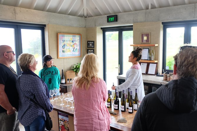 Wine Tour & Maori Culture Wanaka - Immersion in Māori Culture