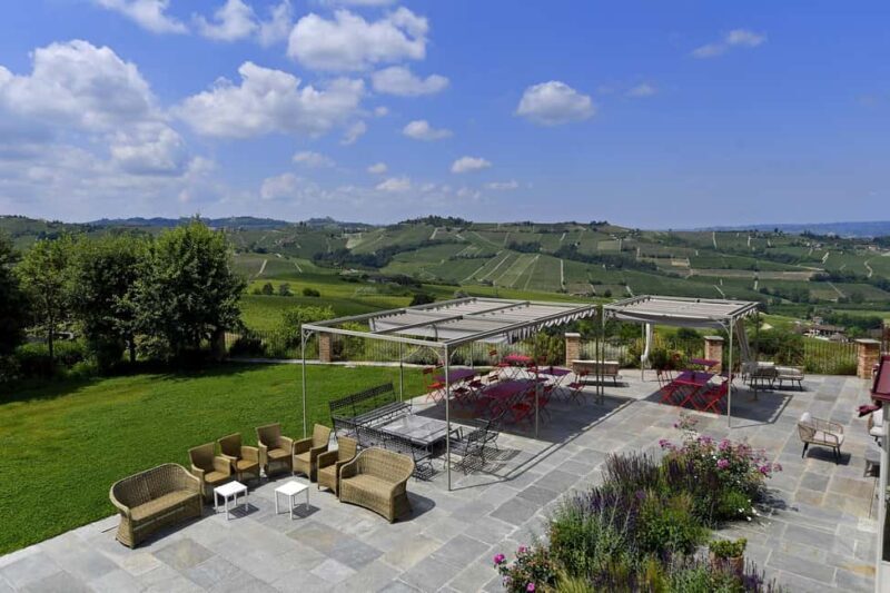 Wine Tour.Visit a Small Organic Winery in the Langhe/Cascina Alberta - A Deep Dive into the Wine Tour at Cascina Alberta in Piedmont