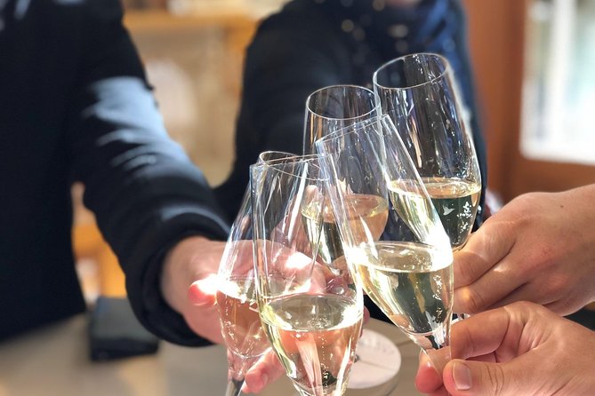 Wine Trail and Christchurch City Day Tour - Exploring the Waipara Wine Valley