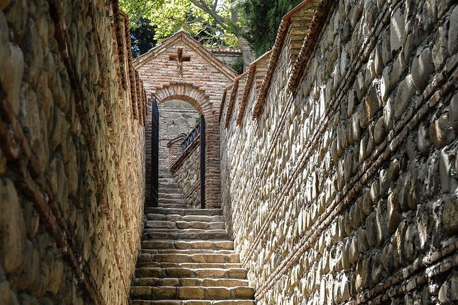 Wine Treasures of Kakheti, Group Tour to Explore Traditions - Traditional Wine-making Demonstrations