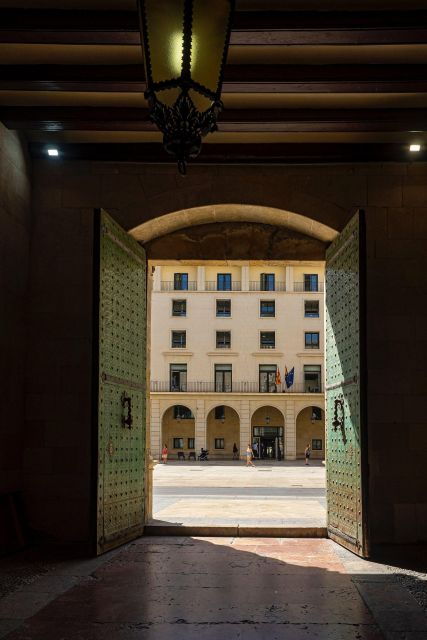 Wine Trip in the Alicante Region Served 4 Courses Lunch! - Trip Details