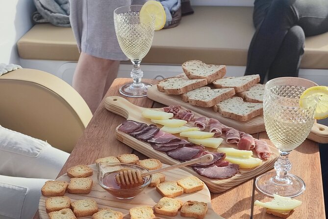 Wine Venture and Boat Trip in Douro Valley - Tour Logistics and Details