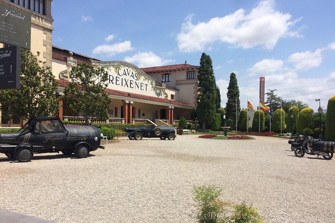 Wineries & Montserrat Private Tour (8 Hours) - Disappointing Experience