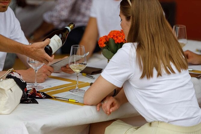 Winery Tour and Tasting of Garda Wines in Lazise - Positive Reviews