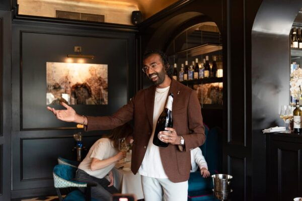 Wines of Italy: Wine Tasting With Local Expert in Florence - Exploring Tuscan Gourmet Flavors