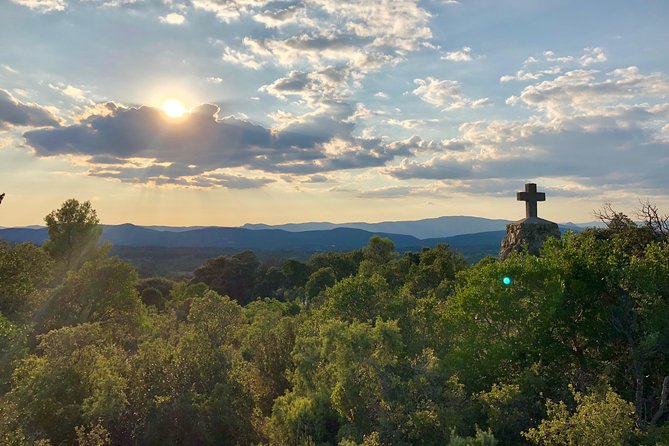 Winetasting and Hike to the Top of "Pic Saint Loup" - Reviews of the Winetasting and Hike Experience