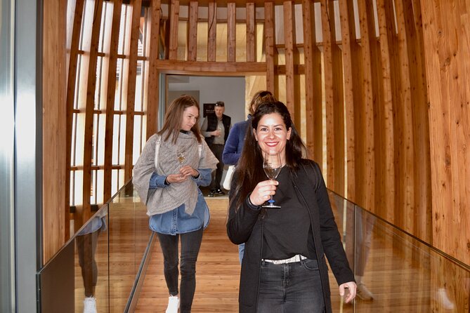 Winetour From Paris to Champagne Visit Tasting and Gourmet Picnic - Why Choose a Winetour From Paris?