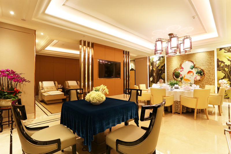 WINGTAI SPA | Futian Port Store - What the price buys, and what it does not