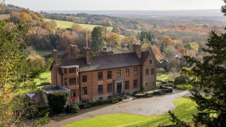 Winston Churchill's Family Home With Private Transportation - Introduction to Chartwell House