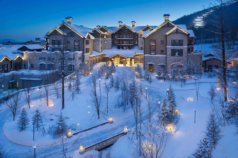 Winter Encounter with Changbai | Northeast China Changbai Mountain & Yanji Private 6-Day Tour - At a glance: snow, hot springs, and Yanji