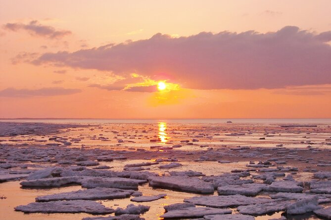 Winter in Hokkaido! Visit Asahiyama Zoo, the Frozen Ice Sea and Sunset Cruise - Mesmerizing Sunsets on the Cruise