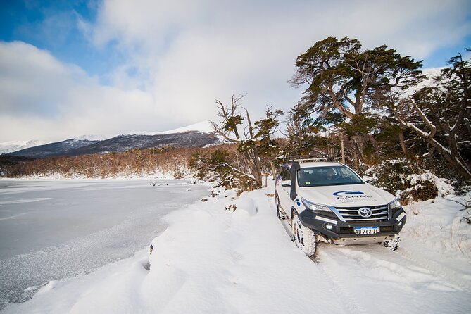 Winter in Ushuaia: Lakes Escondido and Fagnano 4x4 Tour With Lunch - Tour Highlights