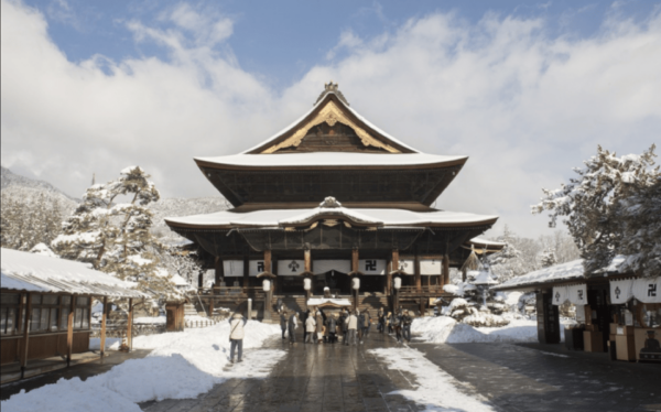 Winter Only From Nozawa Onsen: Snow Monkeys, Zenko-ji & Sake - Important Guidelines for Visitors