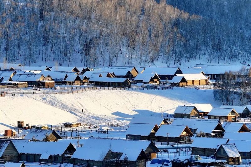 Winter Pre-sale | Enjoy Northern Xinjiang | 10-Day Winter Tour of Xinjiang Ili + Altay - Hemu’s dawn, then a long run west