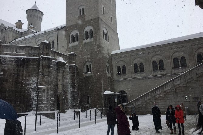 Wintertour to Neuschwanstein Castle From Munich - Detailed and Comprehensive